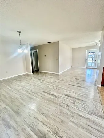 $1,400 | 10400 Southwest 98th Avenue, Ocala, FL 34481