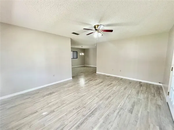 $1,400 | 10400 Southwest 98th Avenue, Ocala, FL 34481