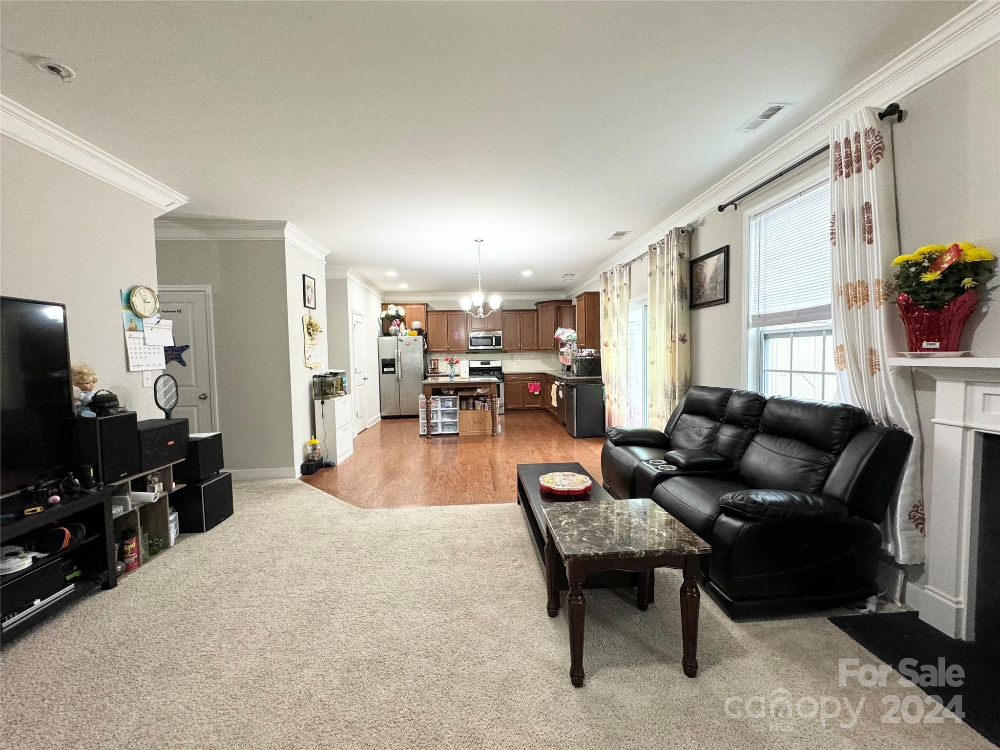 9330 Inverness Bay Road Charlotte, NC 28278 - Photo 12 of 36 Gallery Image 12