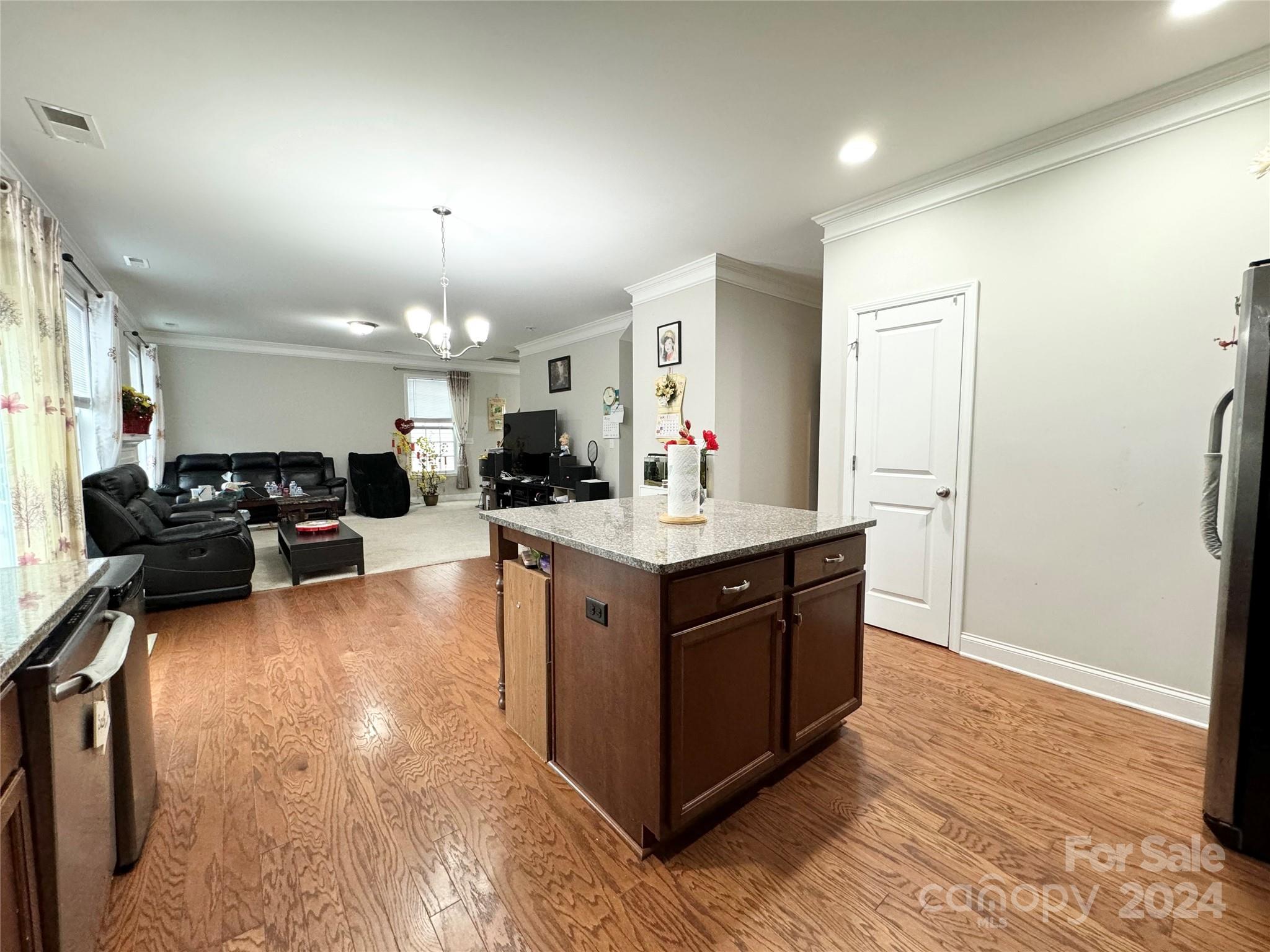 9330 Inverness Bay Road Charlotte, NC 28278 - Photo 15 of 36 Gallery Image 15