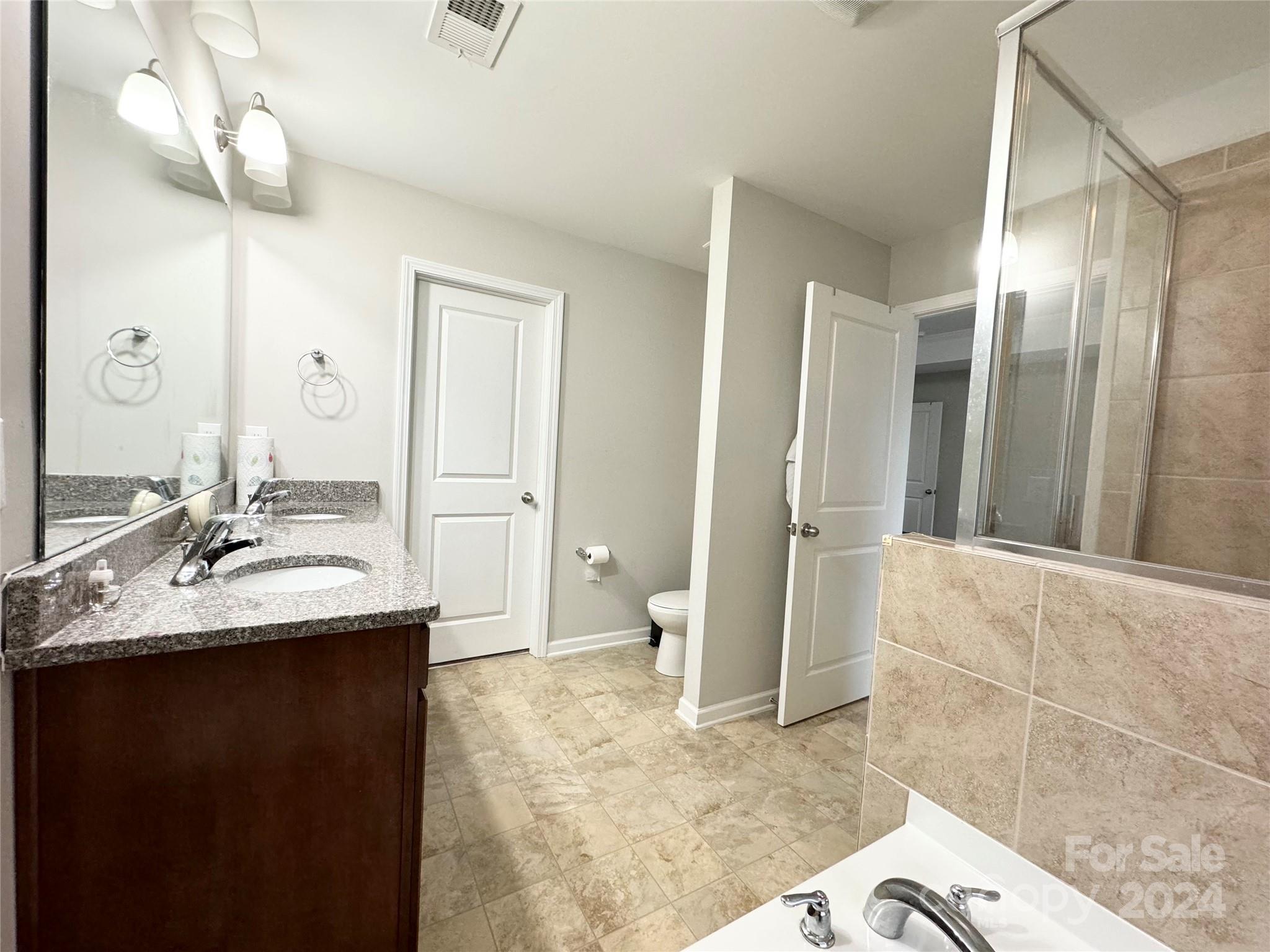 9330 Inverness Bay Road Charlotte, NC 28278 - Photo 22 of 36 Gallery Image 22