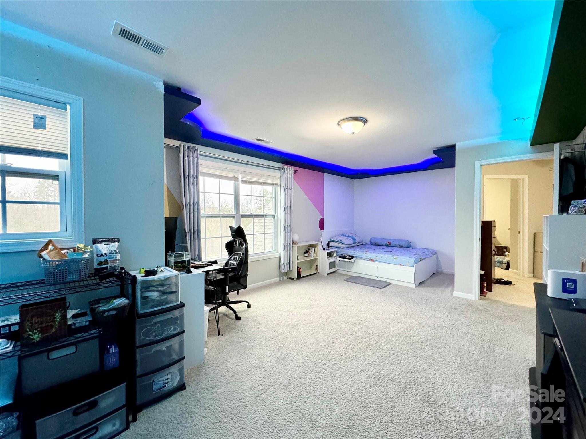 9330 Inverness Bay Road Charlotte, NC 28278 - Photo 26 of 36 Gallery Image 26