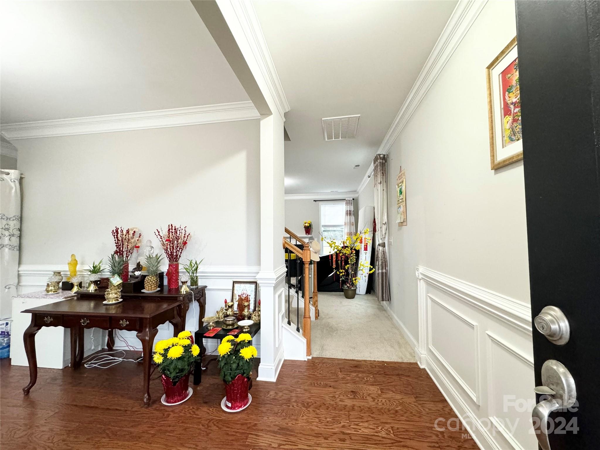 9330 Inverness Bay Road Charlotte, NC 28278 - Photo 3 of 36 Gallery Image 3