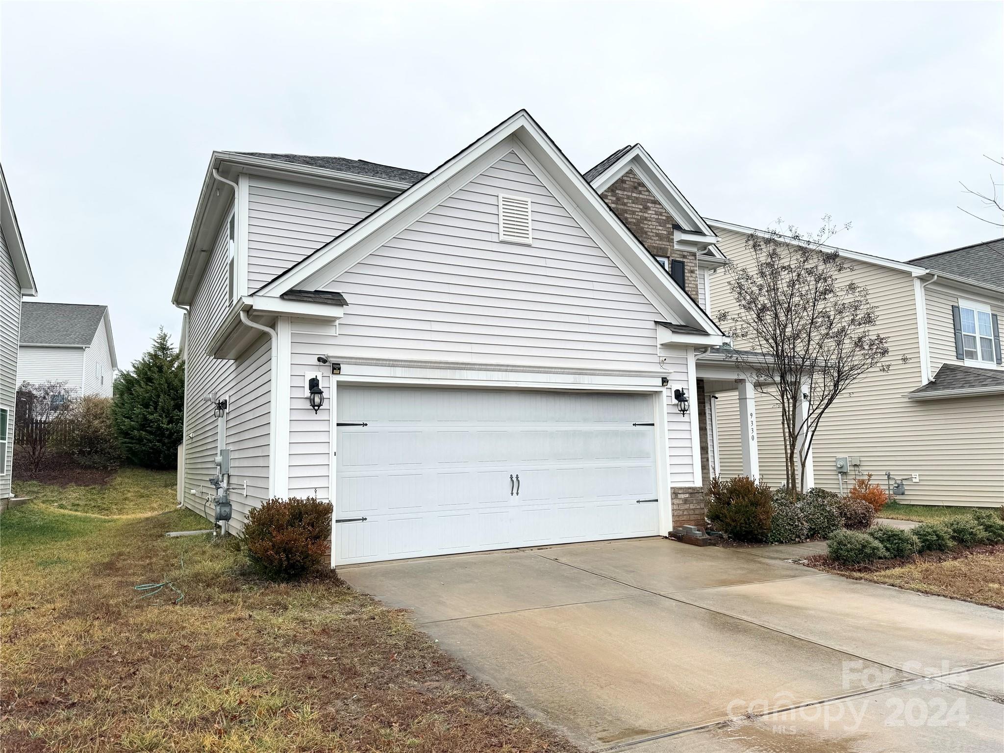 9330 Inverness Bay Road Charlotte, NC 28278 - Photo 34 of 36 Gallery Image 34