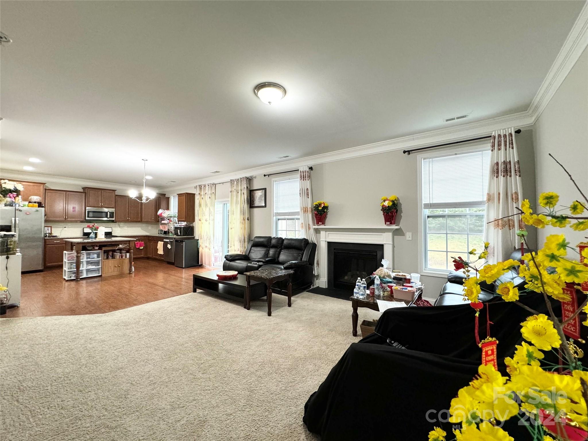 9330 Inverness Bay Road Charlotte, NC 28278 - Photo 8 of 36 Gallery Image 8