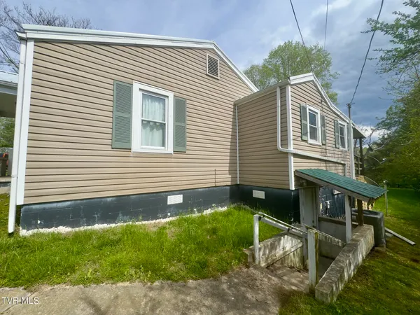 $115,000 | 127 Chapel Street, Greeneville, TN 37743