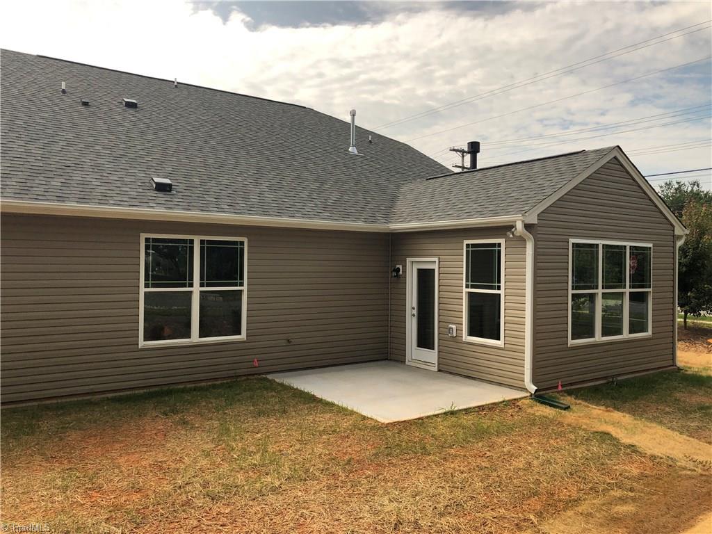 3401 Amber Mdws Road, Unit 1 High Point, NC 27265 - Photo 23 of 28