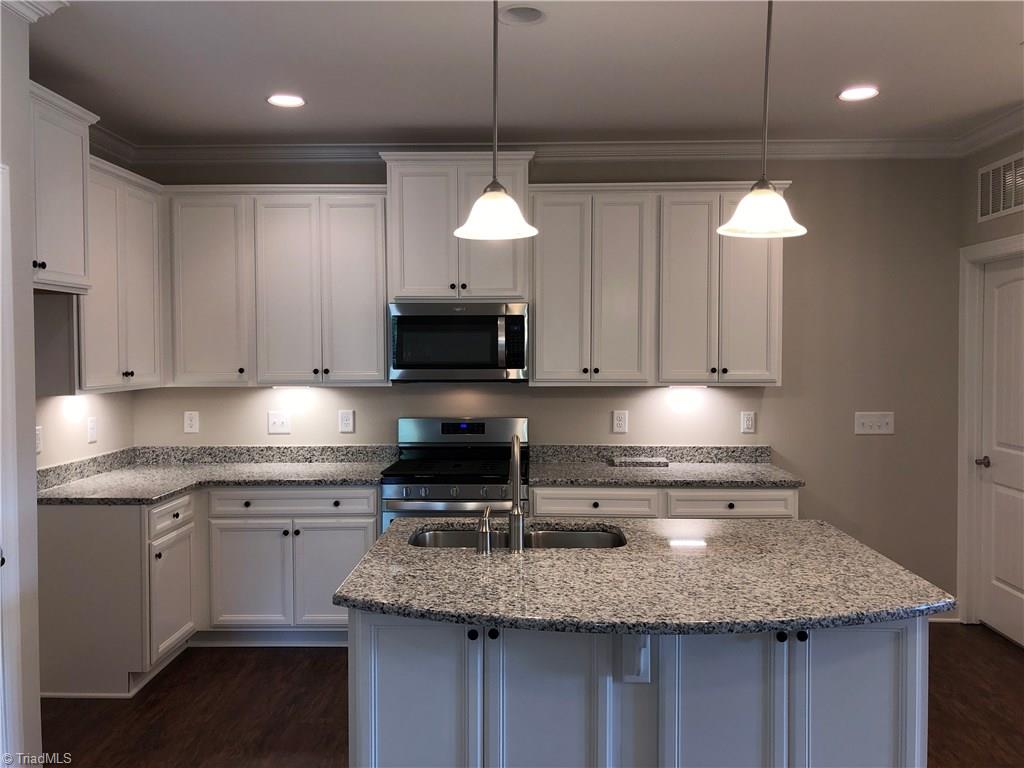 3401 Amber Mdws Road, Unit 1 High Point, NC 27265 - Photo 6 of 28