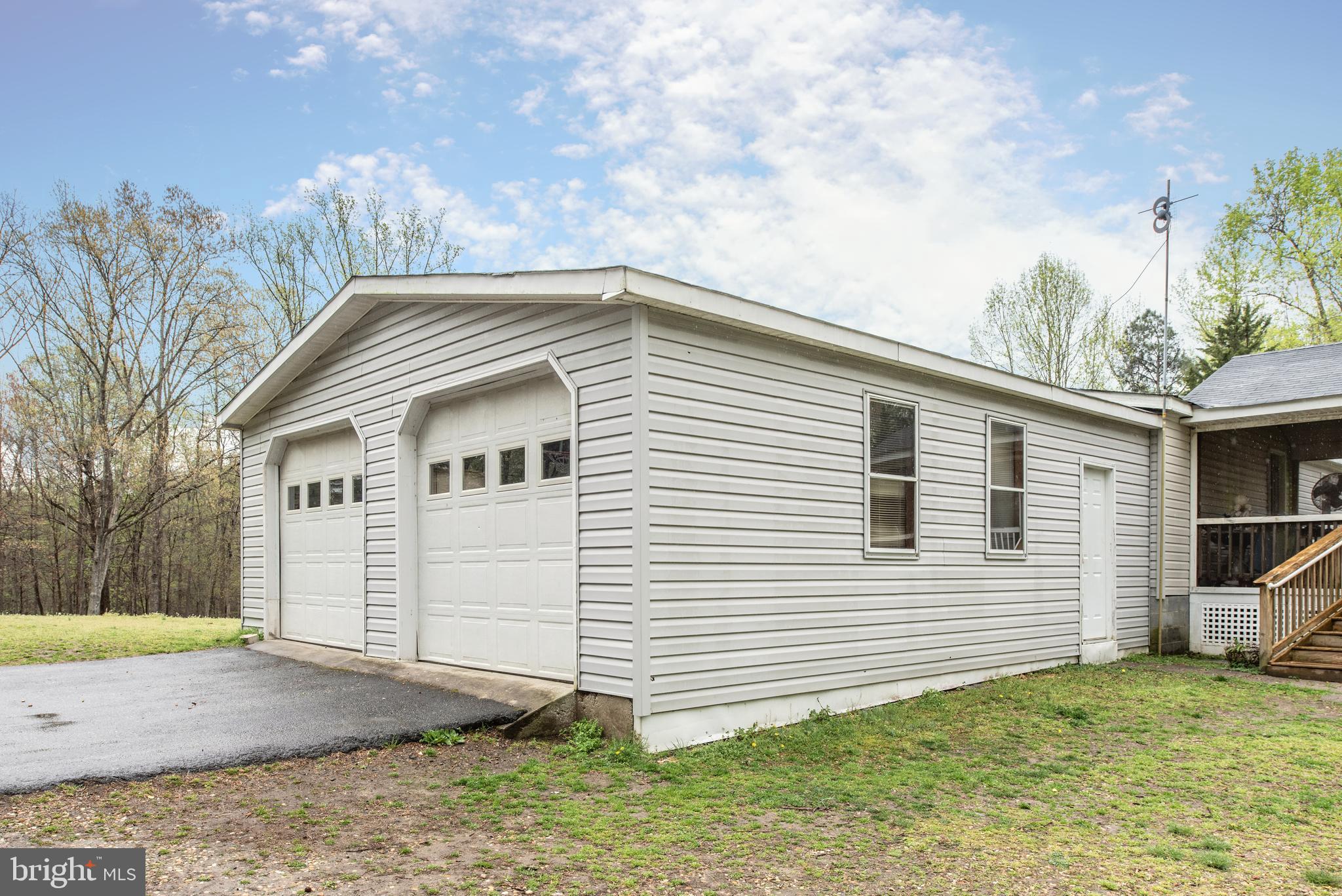 9291 Caledon Road King George, VA 22485 - Photo 14 of 16 Attached 2 car garage 26 x 32