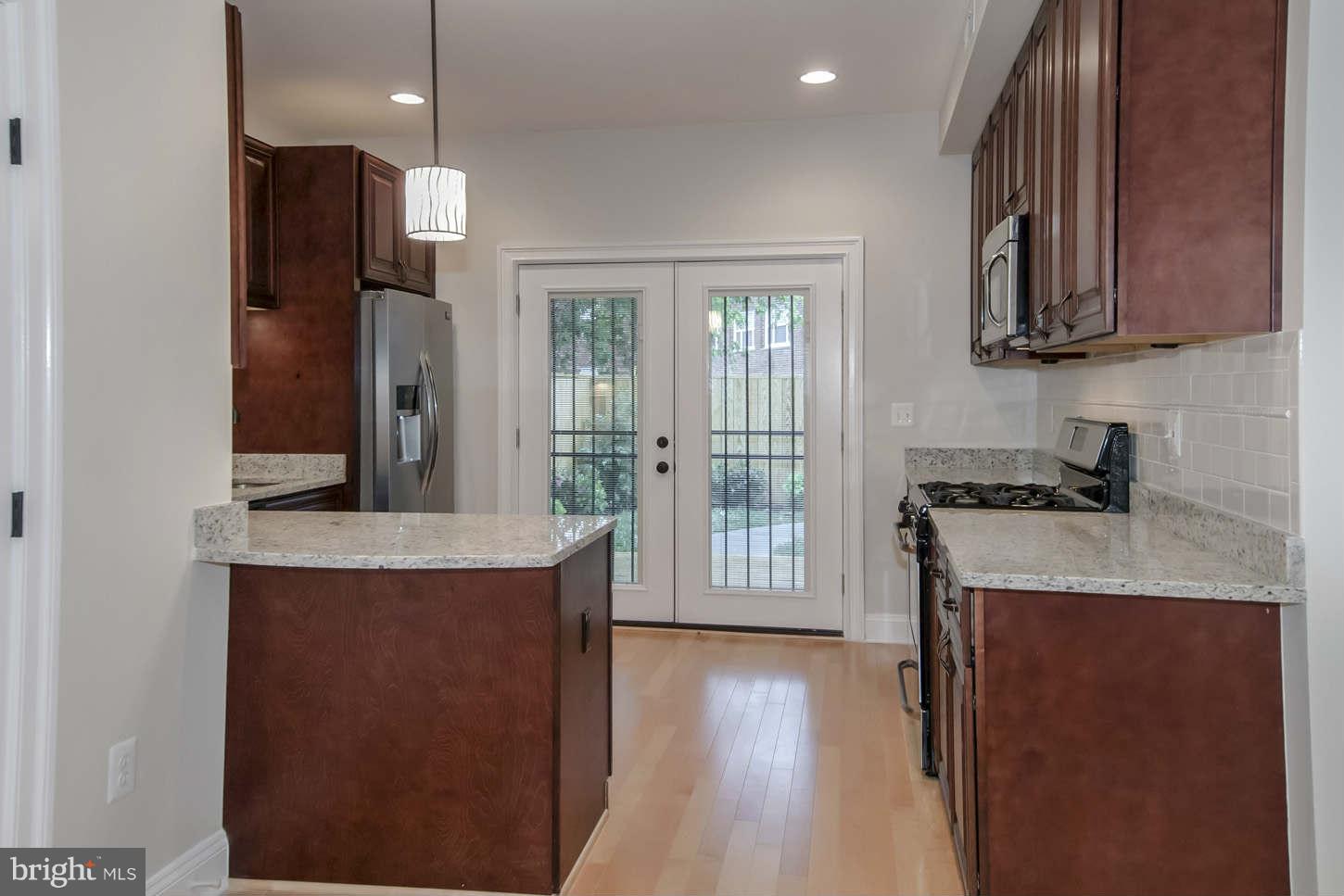 1175 Summit Street Northeast Washington, DC 20002 - Photo 6 of 23 Kitchen