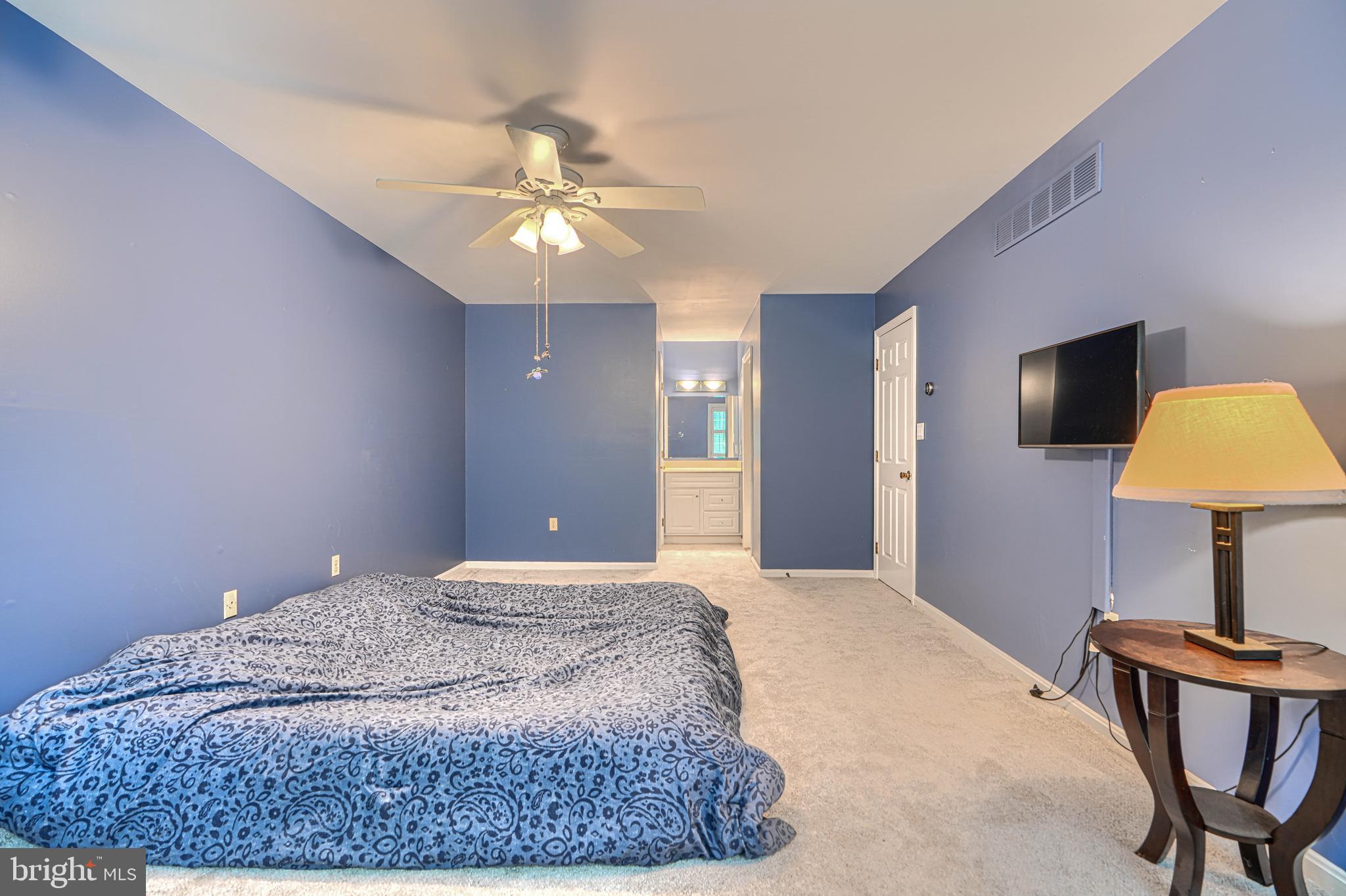 13908 Foxland Road Phoenix, MD 21131 - Photo 33 of 62 Primary Suite