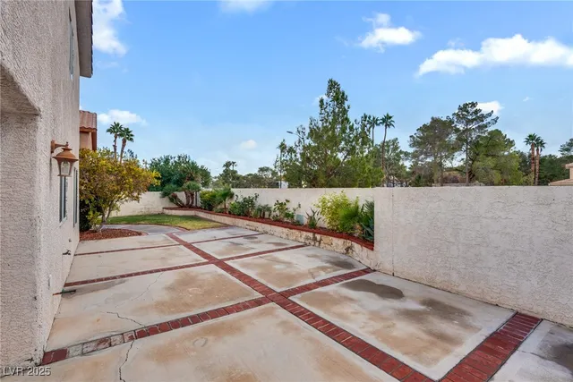 $2,650 | 2713 Chokecherry Avenue, Henderson, NV 89074