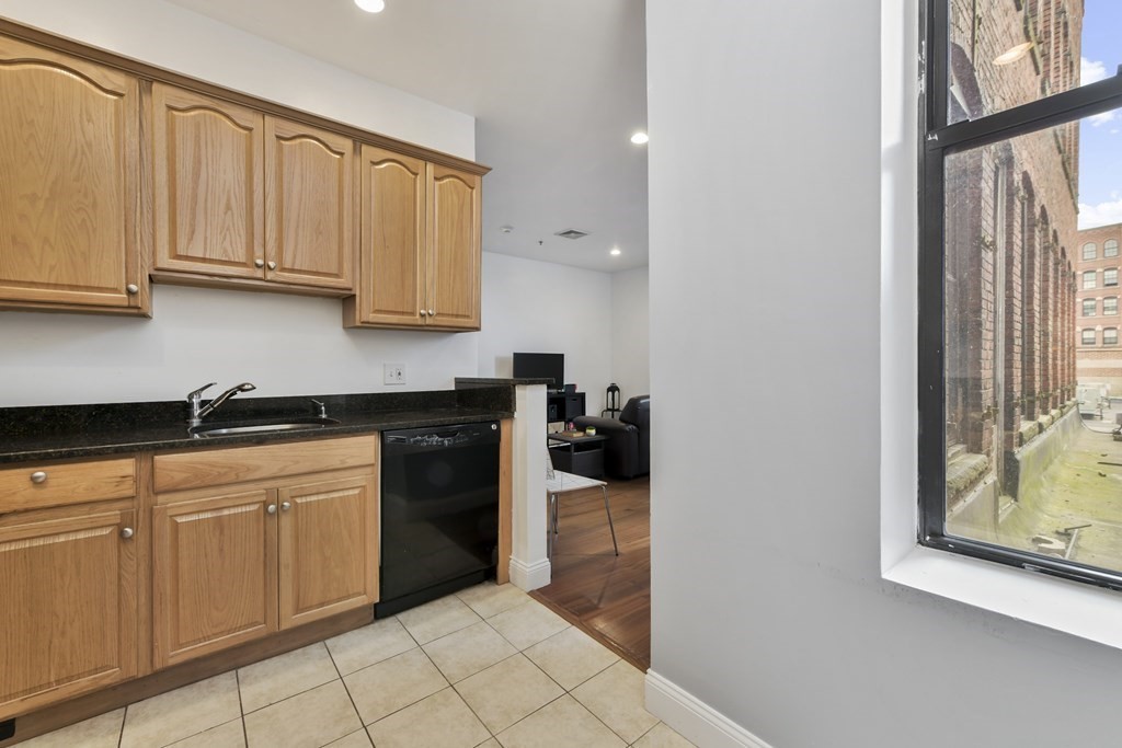 7 Central Square, Unit 206 Lynn, MA 01901 - Photo 4 of 16