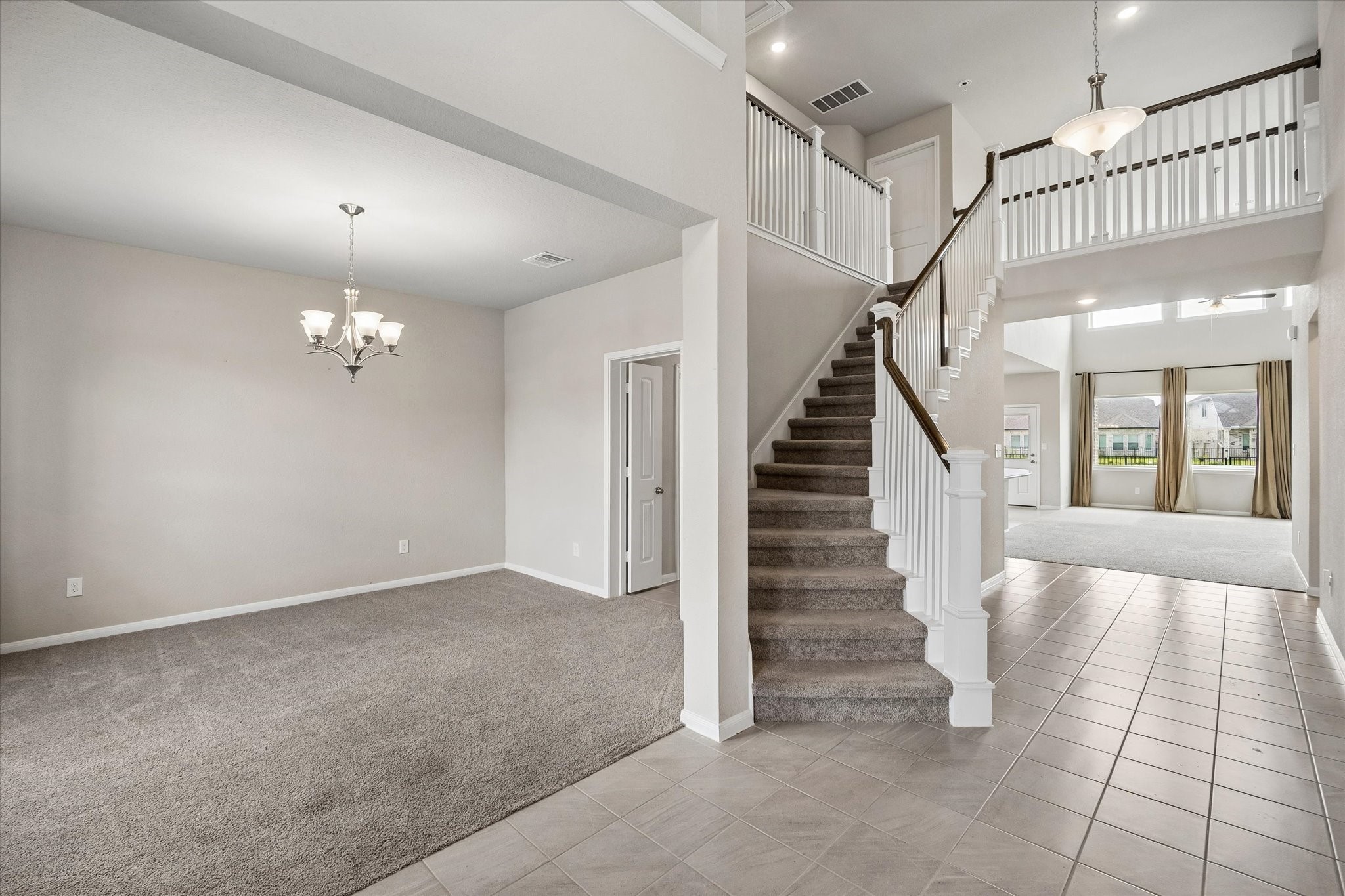 5911 Wayne Way Rosenberg, TX 77471 - Photo 3 of 31 Gallery Image 3
