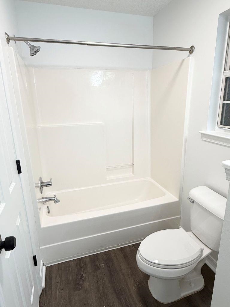 7899 Audubon Drive Foley, AL 36535 - Photo 24 of 39 Bathroom