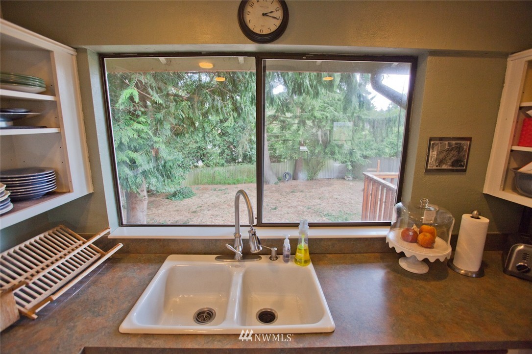 3840 Magrath Road Bellingham, WA 98226 - Photo 5 of 25