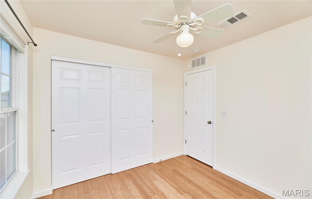 70 Round Table Court Winfield, MO 63389 - Photo 13 of 35