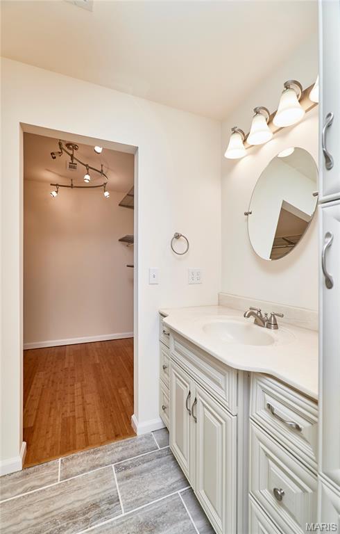 70 Round Table Court Winfield, MO 63389 - Photo 23 of 35