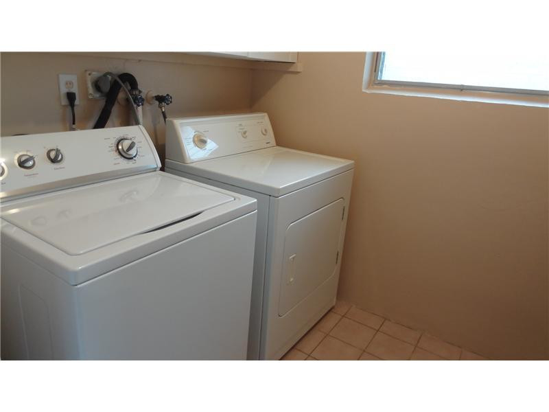 5922 Northeast 17th Road Fort Lauderdale, FL 33334 - Photo 12 of 17 Laundry Room