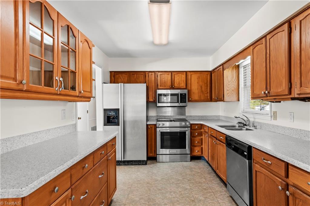 1180 Falkenberry Road King, NC 27021 - Photo 14 of 40