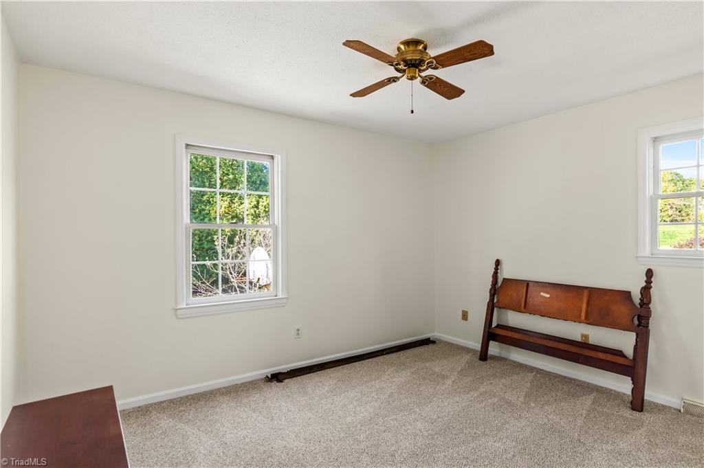 1180 Falkenberry Road King, NC 27021 - Photo 18 of 40