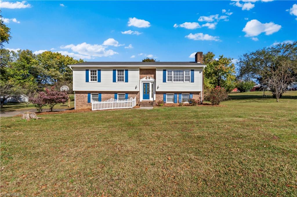 1180 Falkenberry Road King, NC 27021 - Photo 2 of 40