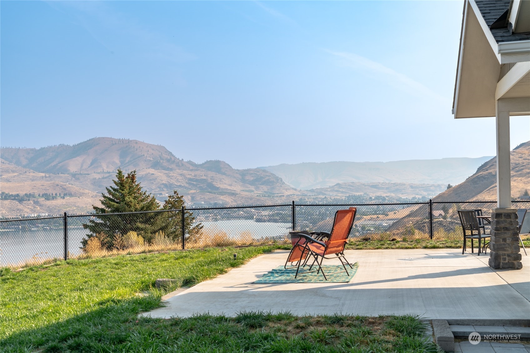 56 Chelan Butte Road Chelan, WA 98816 - Photo 2 of 35 Gallery Image 2