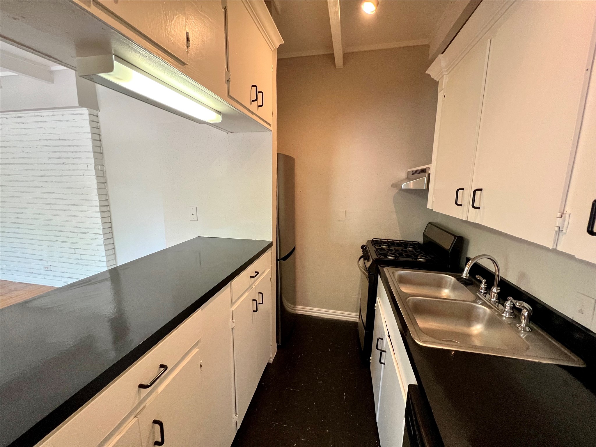 219 Marshall Street, Unit 222 Houston, TX 77006 - Photo 5 of 9