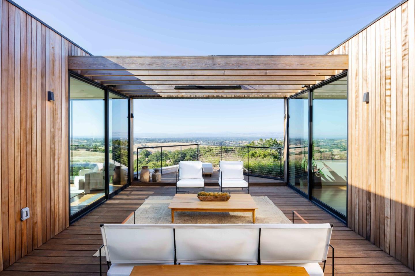 138 Goya Road Portola Valley, CA 94028 - Photo 25 of 51 Gallery Image 25