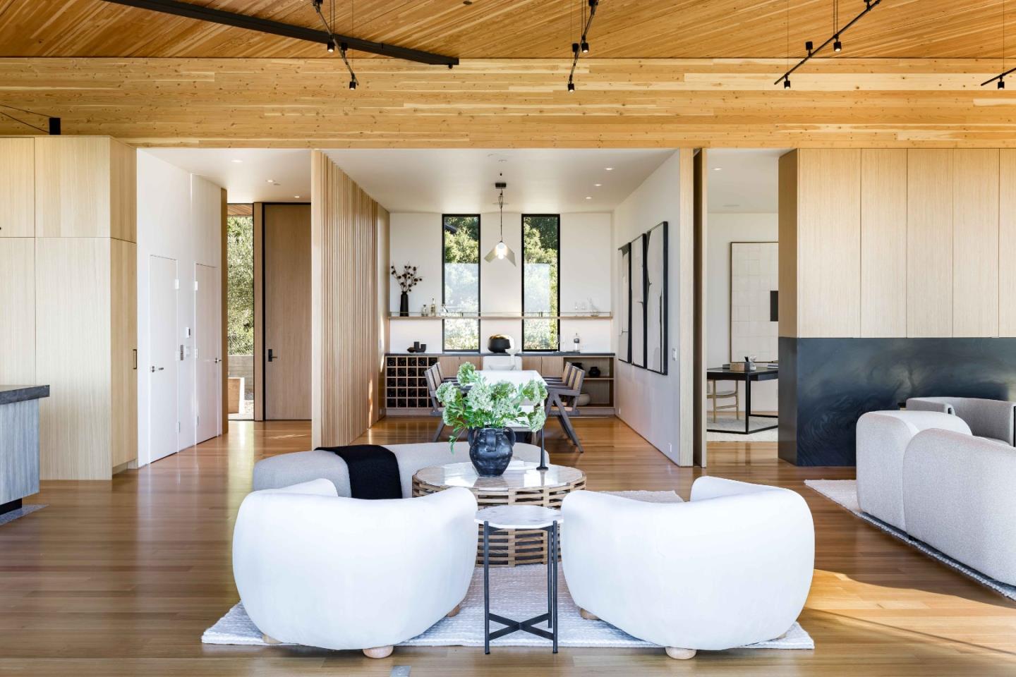 138 Goya Road Portola Valley, CA 94028 - Photo 10 of 51 Gallery Image 10