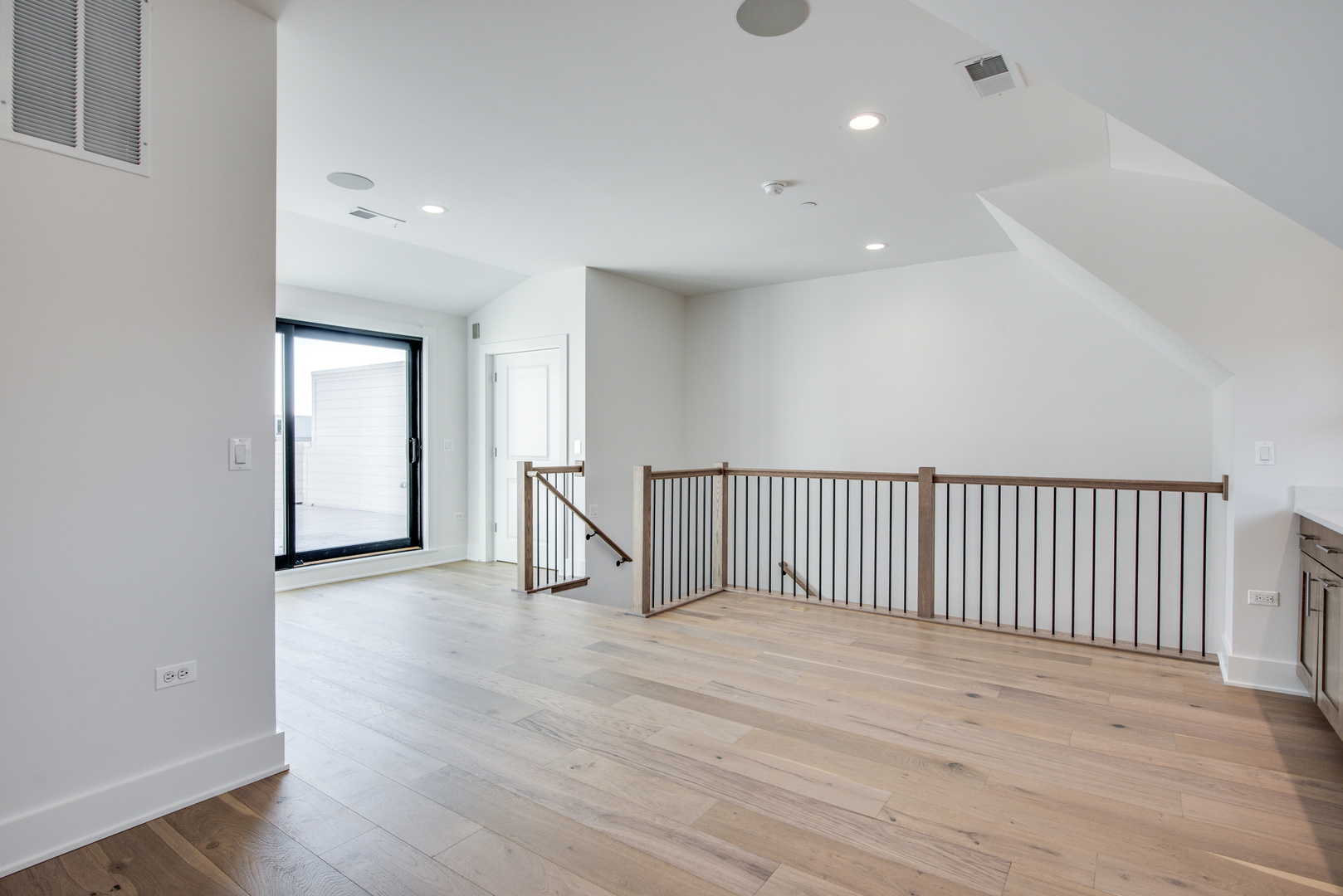 116 North Wright Street, Unit 5 Naperville, IL 60540 - Photo 54 of 62