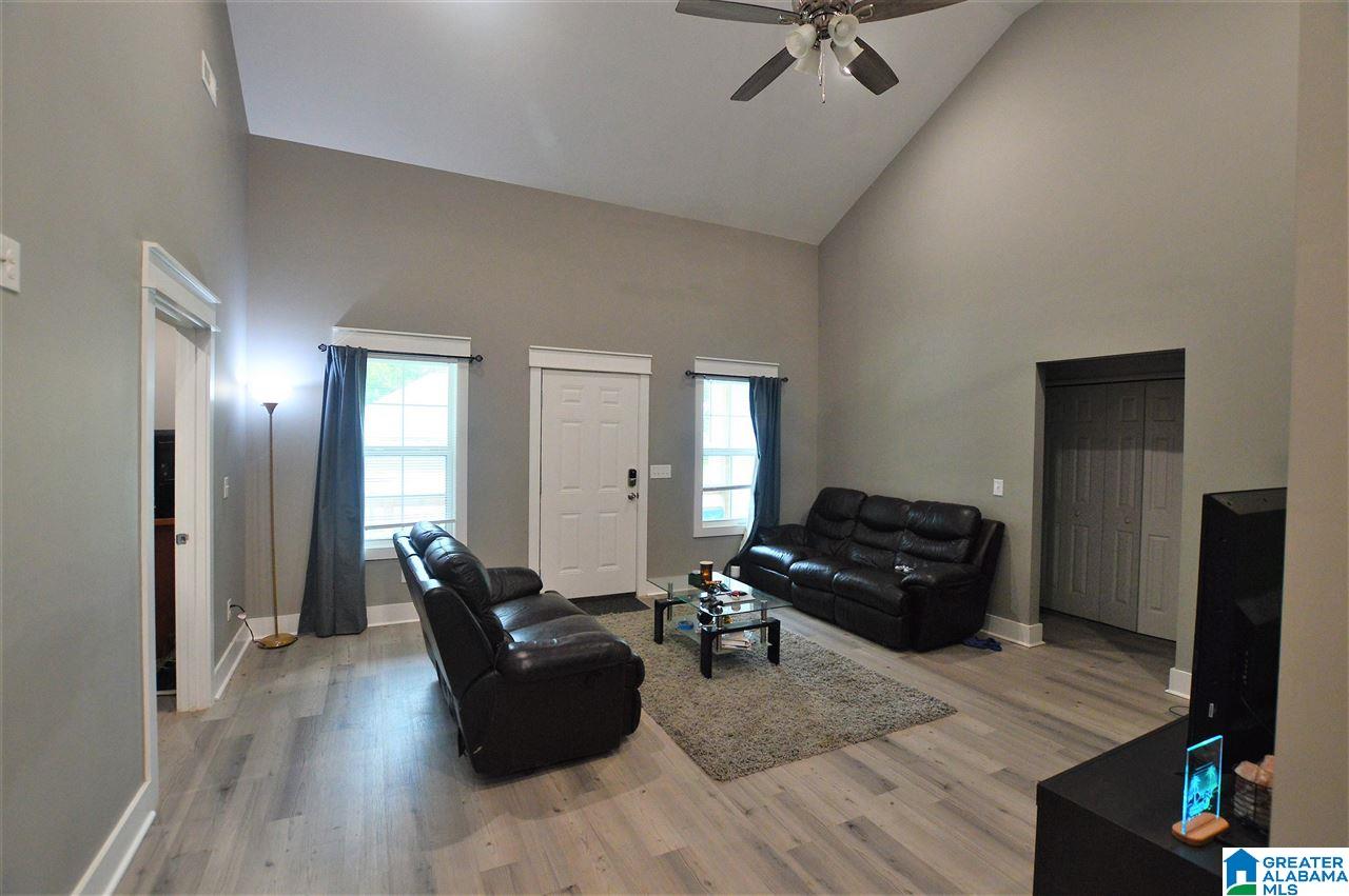 1113 3rd Street Southwest Cullman, AL 35055 - Photo 3 of 15