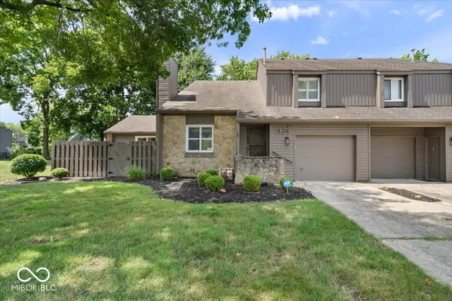 $300,000 | 526 Conner Creek Drive, Fishers, IN 46038