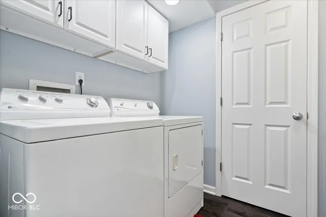 $300,000 | 526 Conner Creek Drive, Fishers, IN 46038