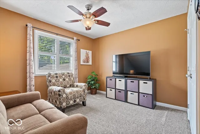 $300,000 | 526 Conner Creek Drive, Fishers, IN 46038