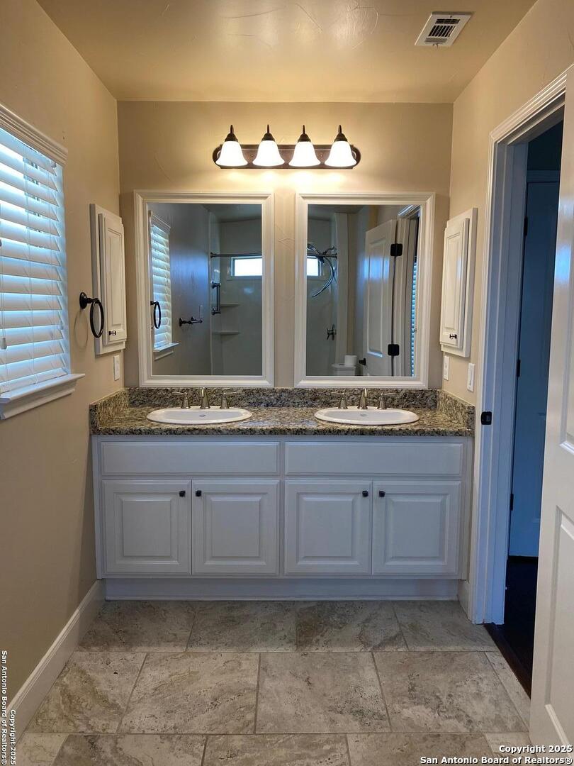 106 Retama Road Boerne, TX 78006 - Photo 15 of 18