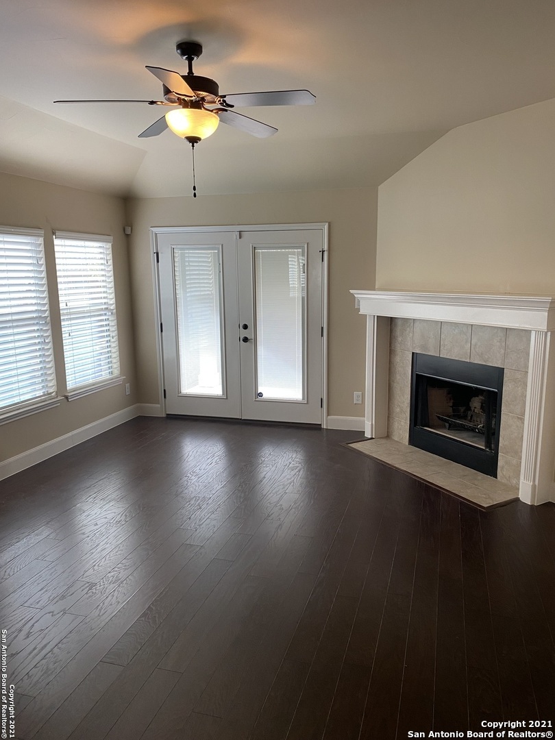 106 Retama Road Boerne, TX 78006 - Photo 6 of 18