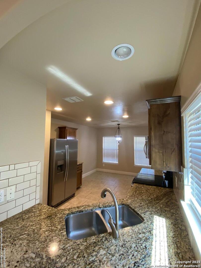 106 Retama Road Boerne, TX 78006 - Photo 10 of 18