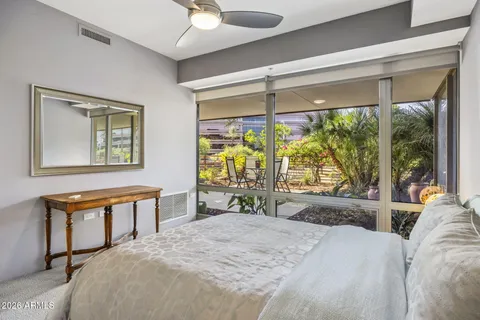 $525,000 | 7161 East Rancho Vista Drive, Unit 2008, Scottsdale, AZ 85251