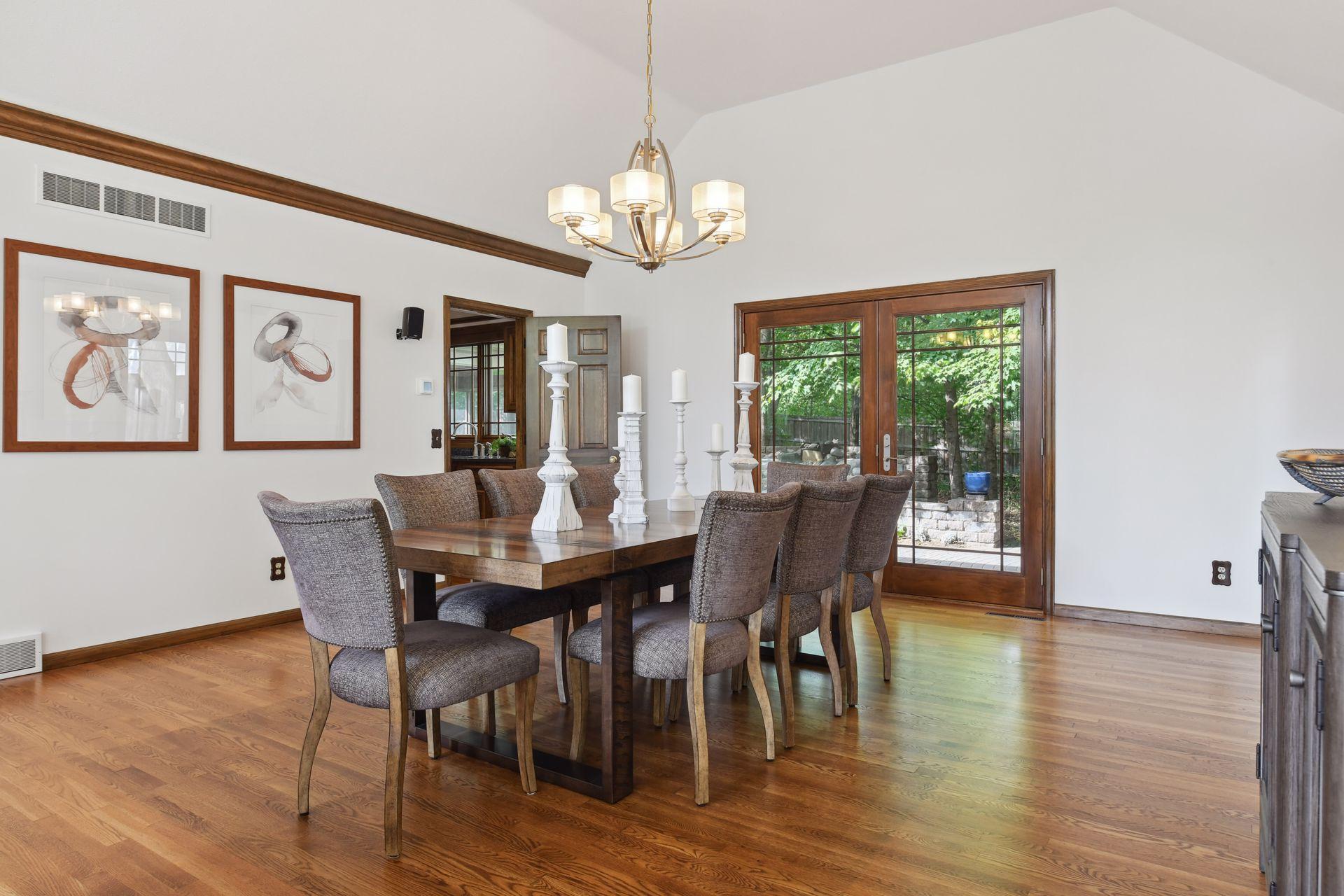 14718 Rocksborough Road Minnetonka, MN 55345 - Photo 6 of 37 Gallery Image 6