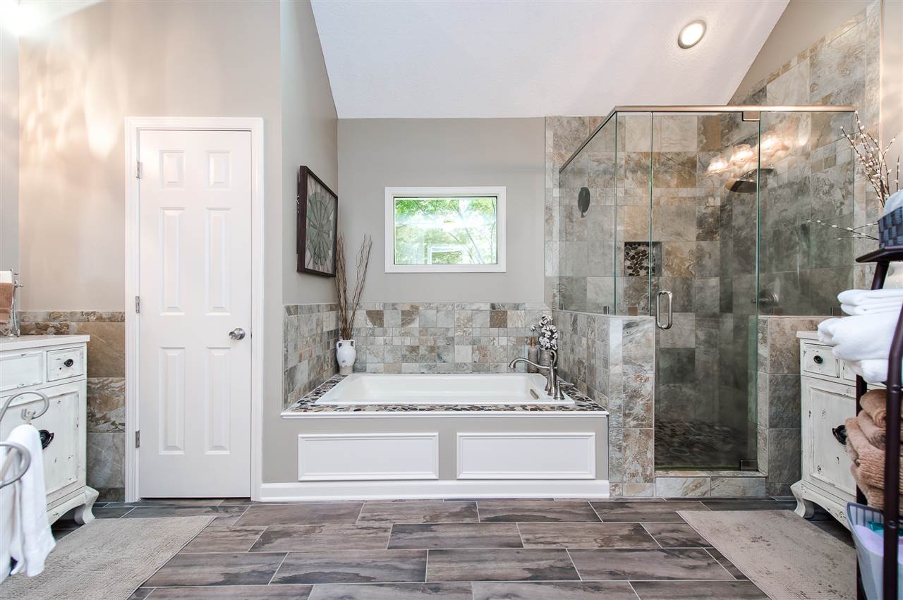581 West White Road Collierville, TN 38017 - Photo 2 of 24 Gallery Image 2