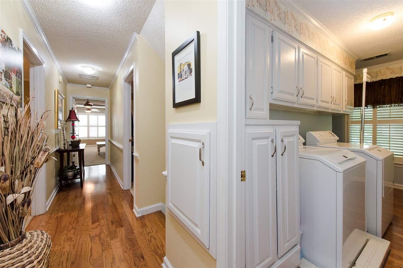 581 West White Road Collierville, TN 38017 - Photo 5 of 24 Gallery Image 5