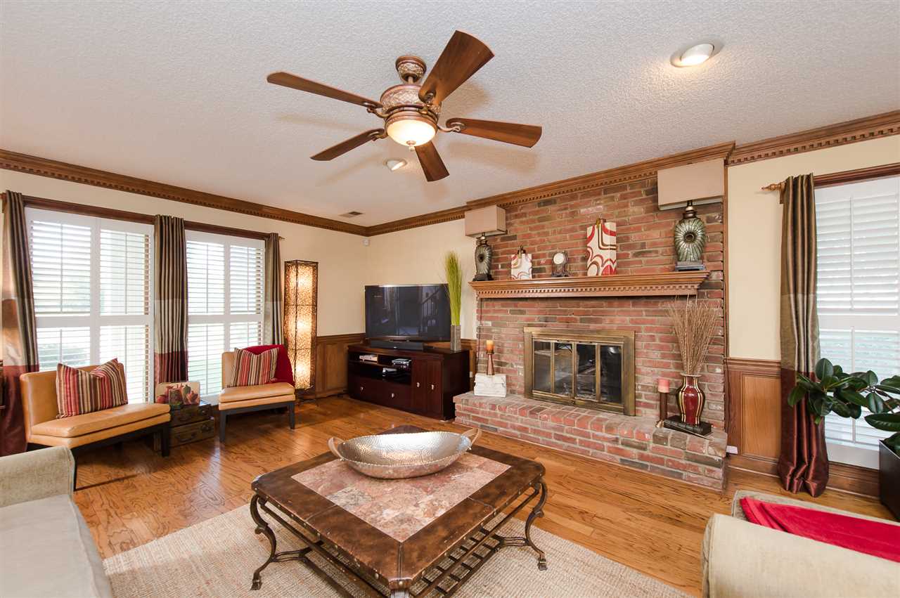 581 West White Road Collierville, TN 38017 - Photo 7 of 24 Gallery Image 7