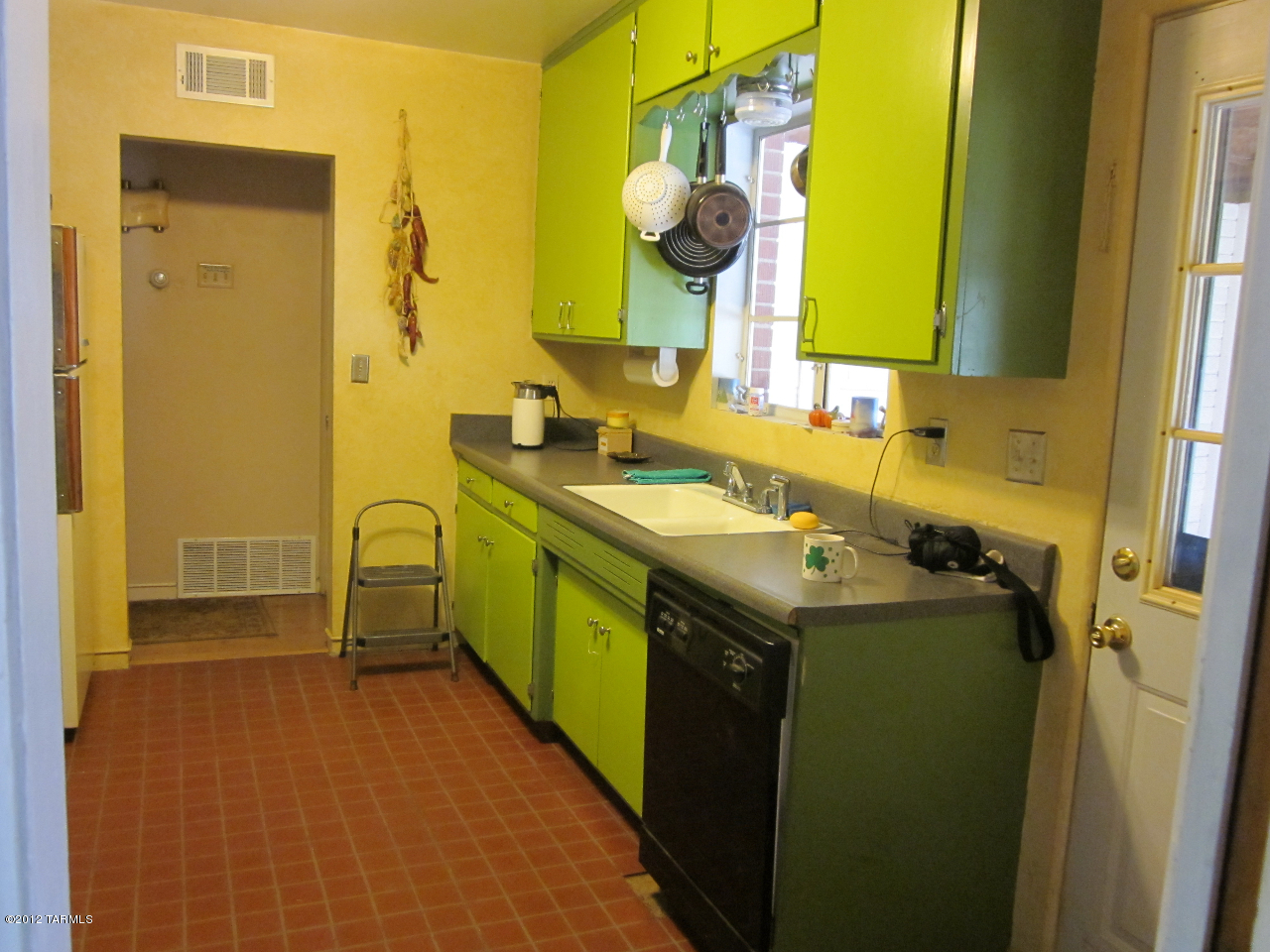 830 East Copper Street Tucson, AZ 85719 - Photo 10 of 24