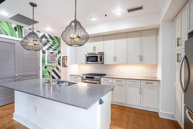 $629,000 | 1100 Howell Mill Road Northwest, Unit 808, Atlanta, GA 30318