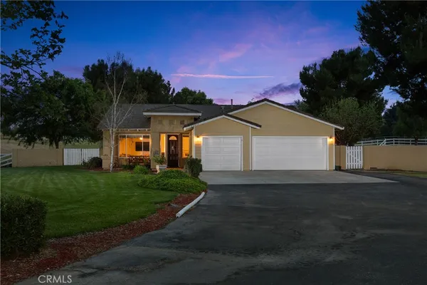 $1,300,000 | 22455 Grand Avenue, Wildomar, CA 92595