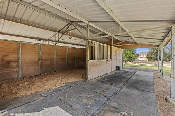 a view of a garage