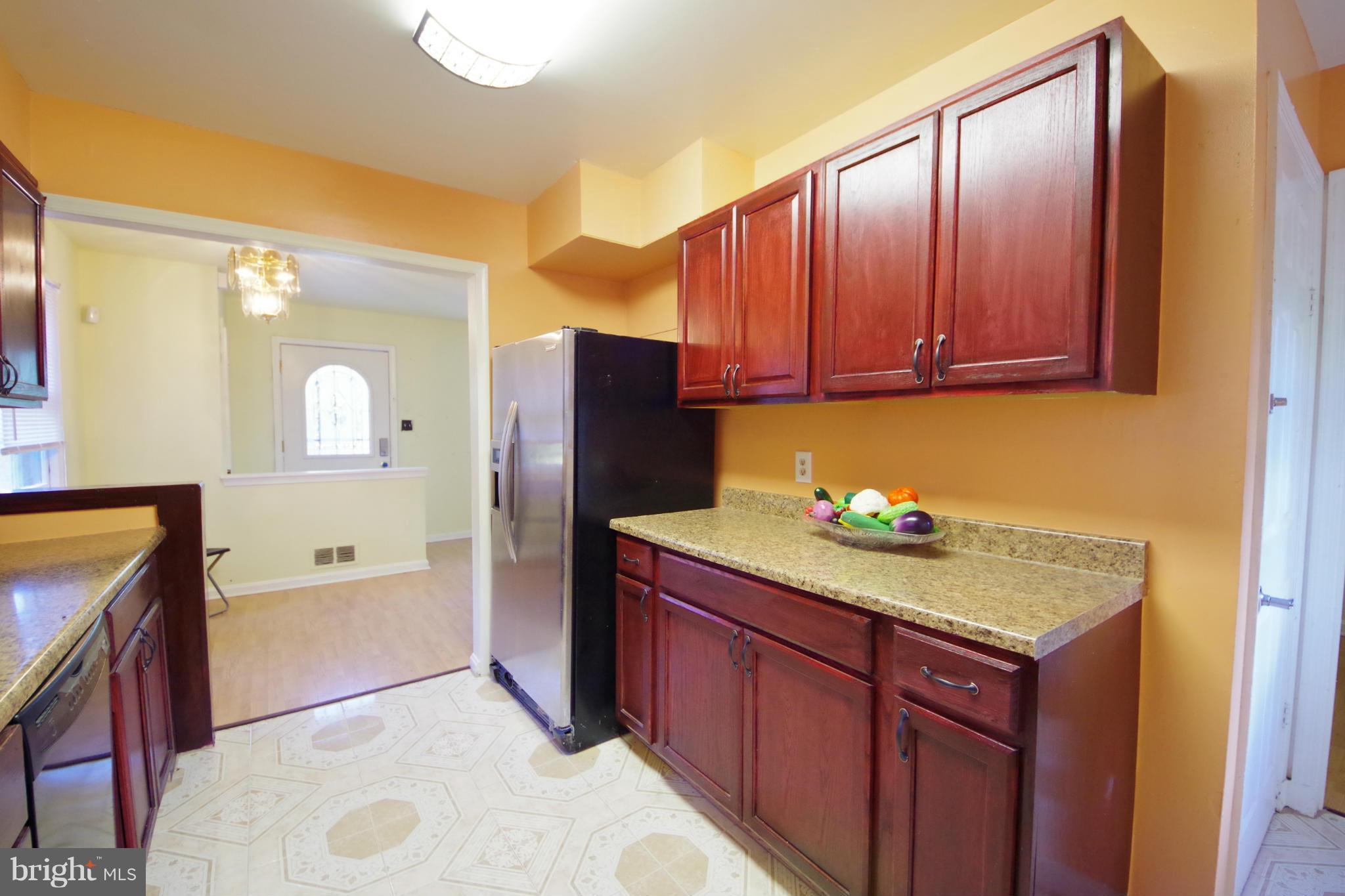 2614 Hughes Road Adelphi, MD 20783 - Photo 8 of 30 Kitchen