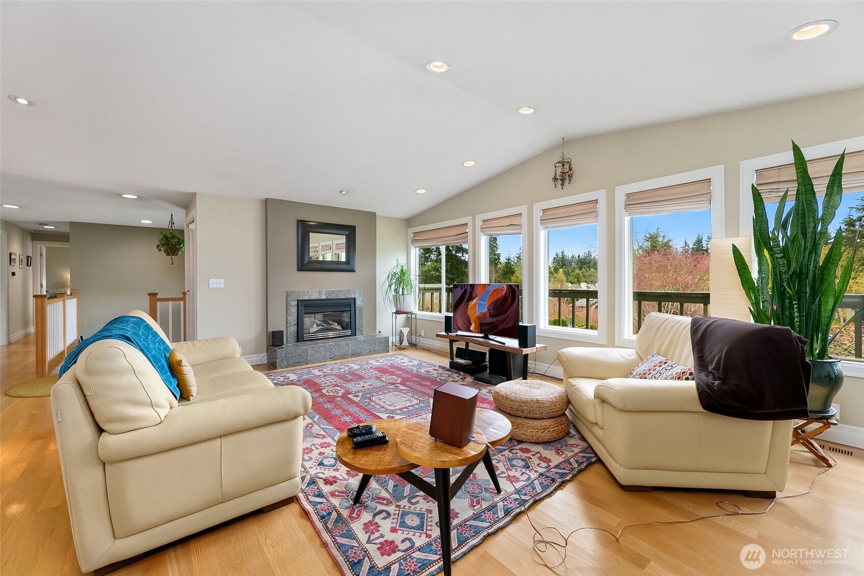 8209 211th Place Southwest Edmonds, WA 98026 - Photo 3 of 32 Gallery Image 3
