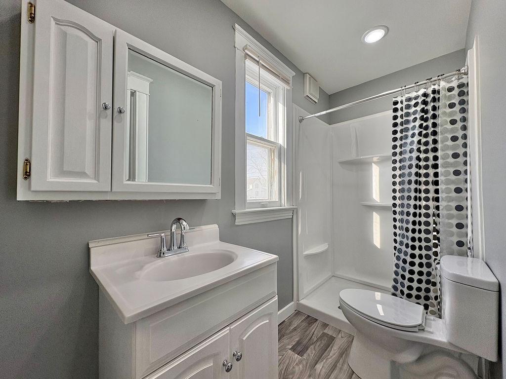 1103 7th Street Northwest Faribault, MN 55021 - Photo 11 of 20